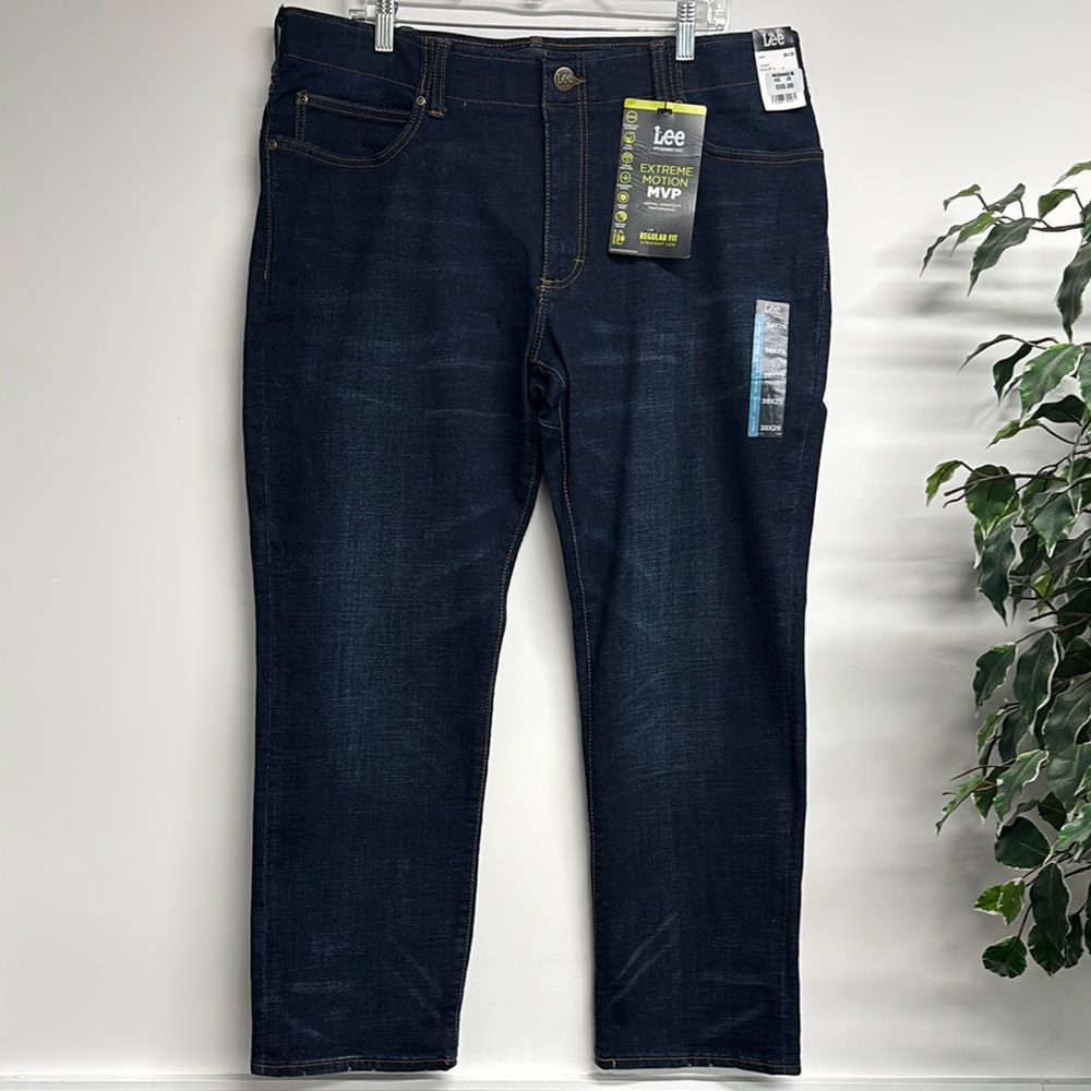 Lee Relaxed Fit Blue Jeans Classic Style